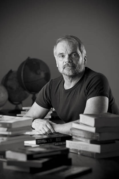 Bob Van Laerhoven, writer. For Smart-i