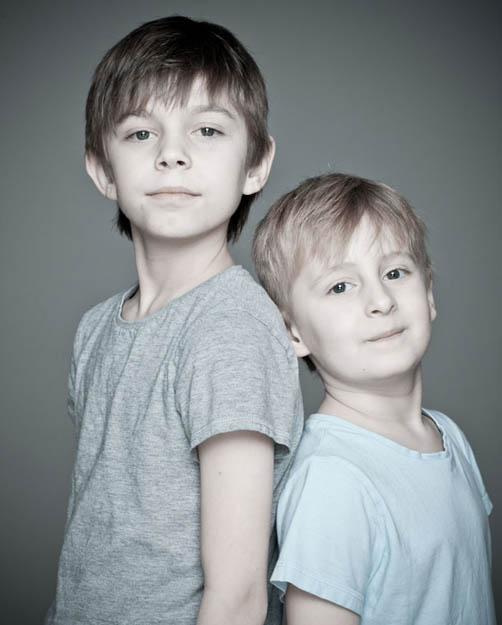 Ramon and Leon Demey, adventurers